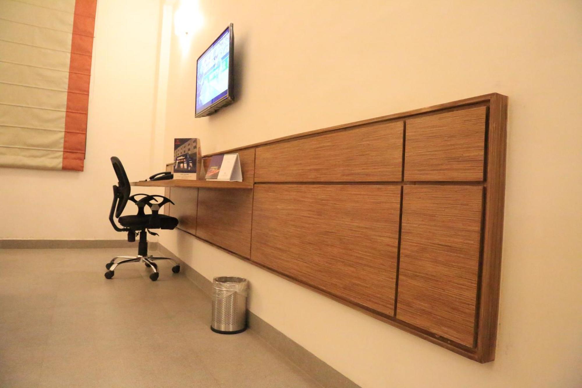 Hotel Polo Max Jabalpur Habitación foto