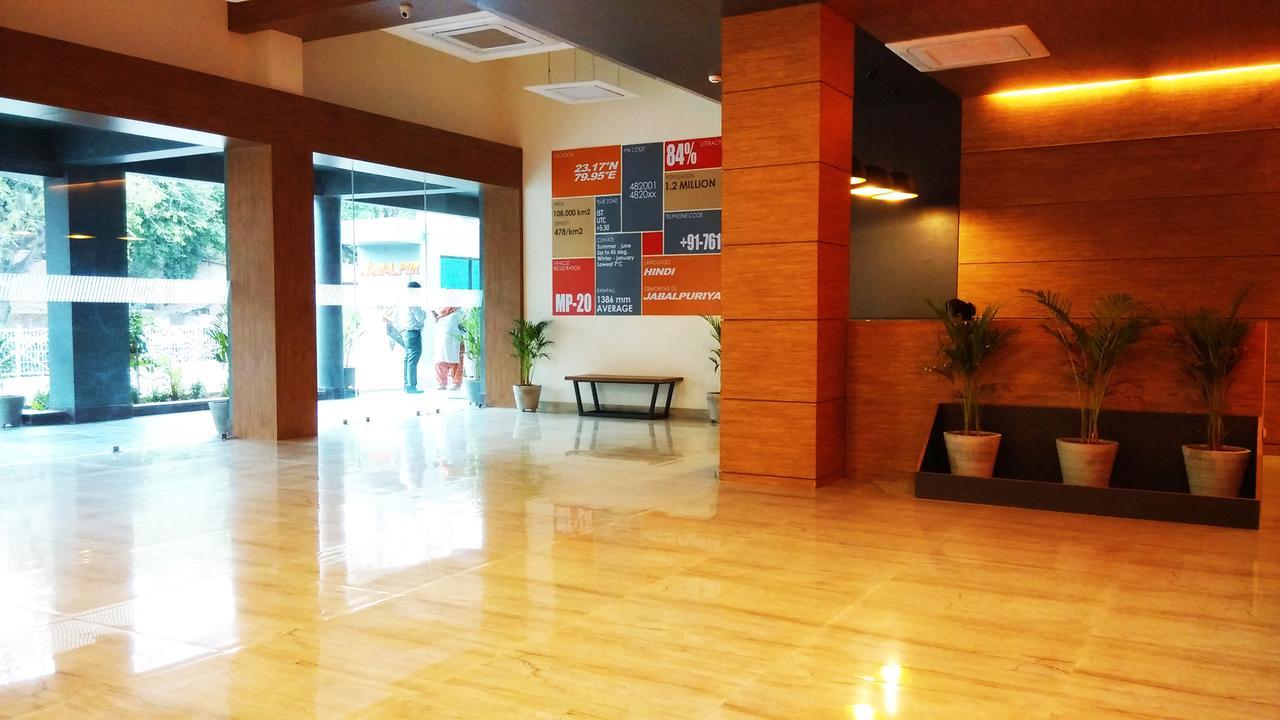 Hotel Polo Max Jabalpur Exterior foto